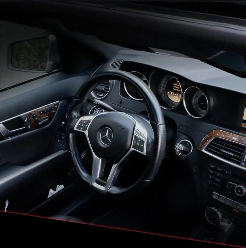 Rent a car in Tirana