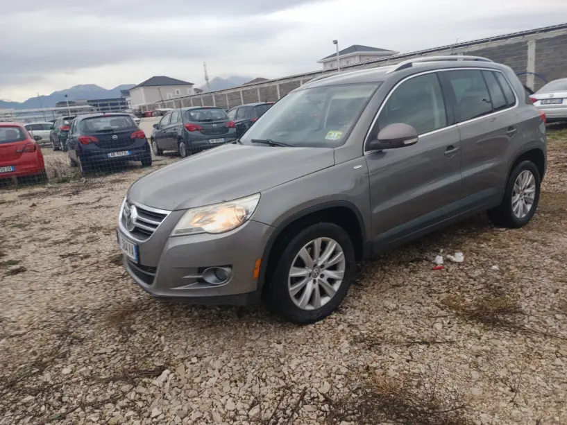 Wynajmij samochód w Tirana