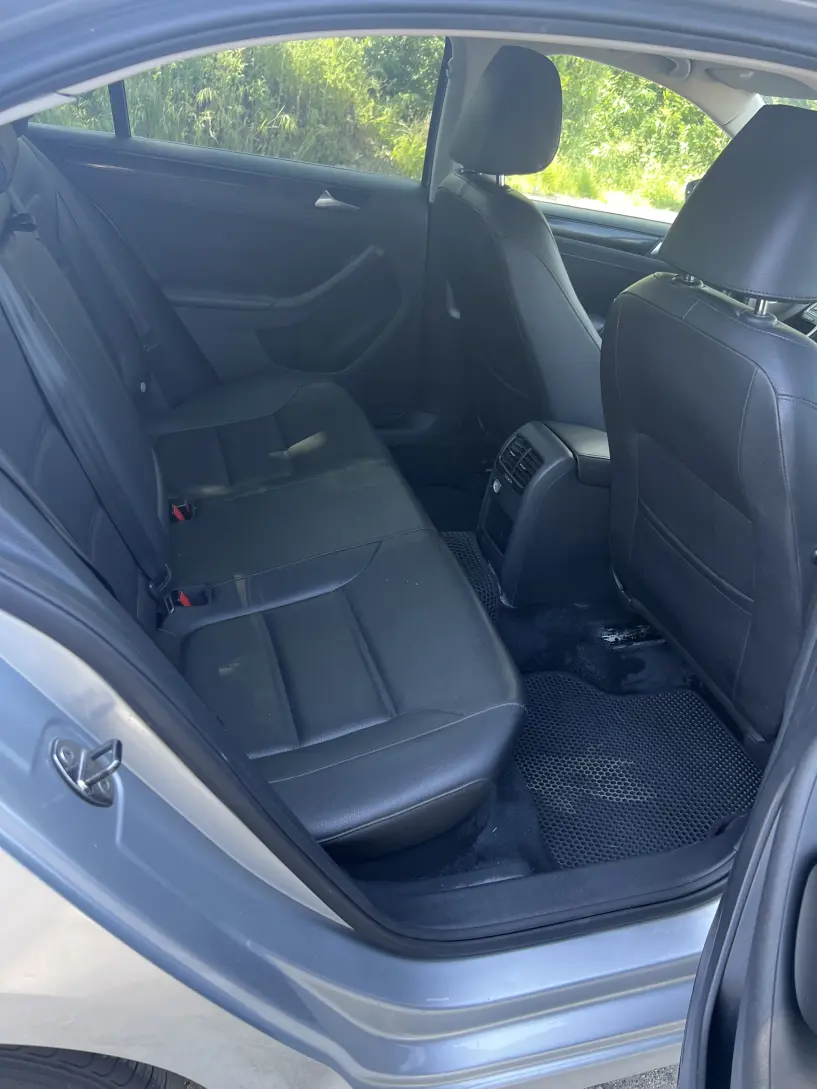 Wynajmij samochód w Tirana