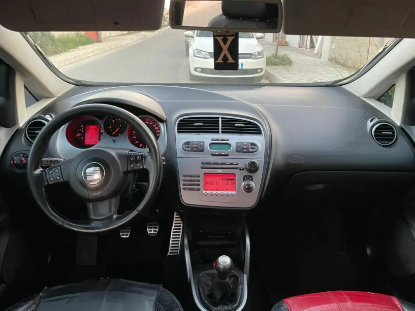 Rent a car in Tirana