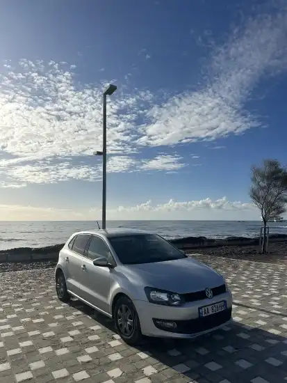 2013 Volkswagen Polo in Kukës mieten