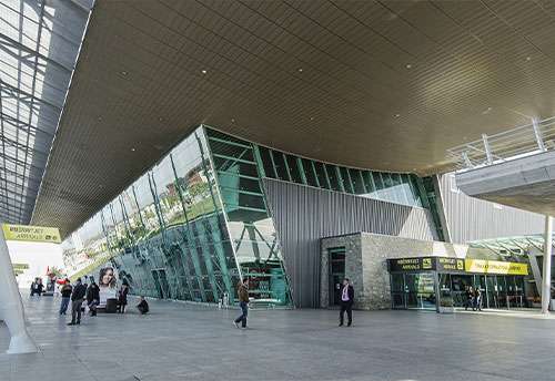 Your Ultimate Guide to Renting a Car at Tirana Airport, Albania