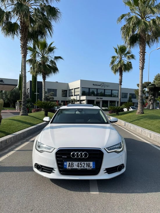 Alquila un 2015 Audi A6 en Tirana