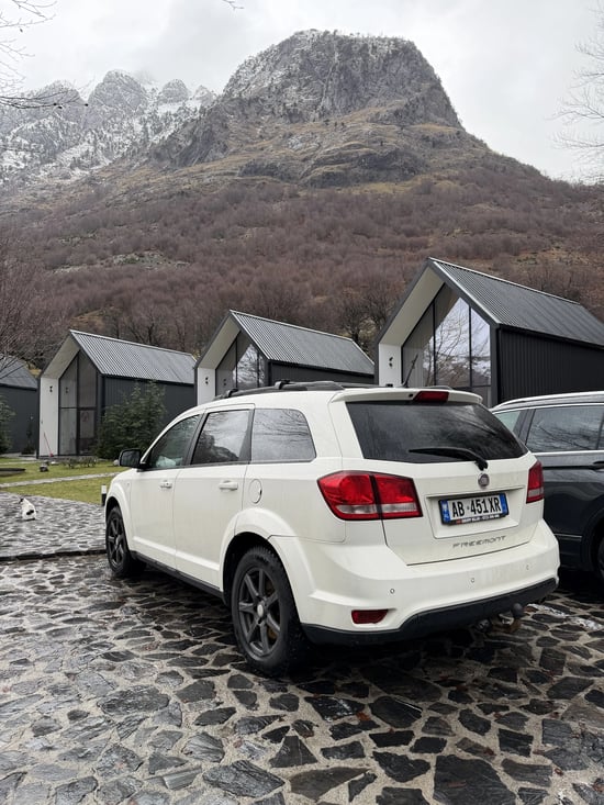 Rent a 2012 Fiat Freemont in Tirana
