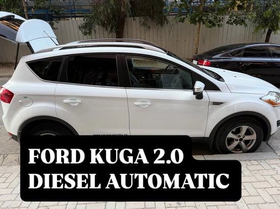 Louer une Ford Kuga de l'année 2013 à Tirana