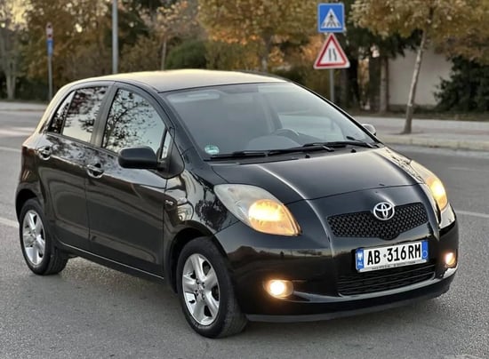 Rent a 2009 Toyota Yaris in Tirana