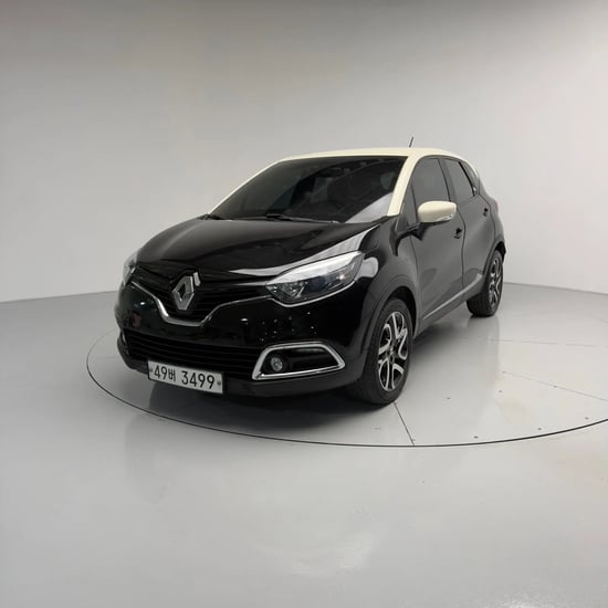 Louer une Renault Captur de l'année 2017 à Tirana