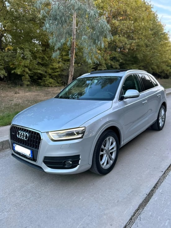 Noleggia una Audi Q3 dell'anno 2015 a Tirana