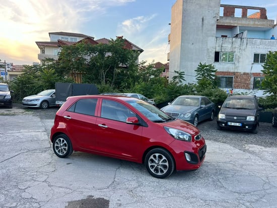 2016 Kia Picanto in Tirana mieten