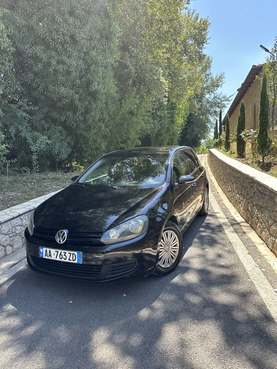 Rent a 2011 Volkswagen Golf 6 in Tirana