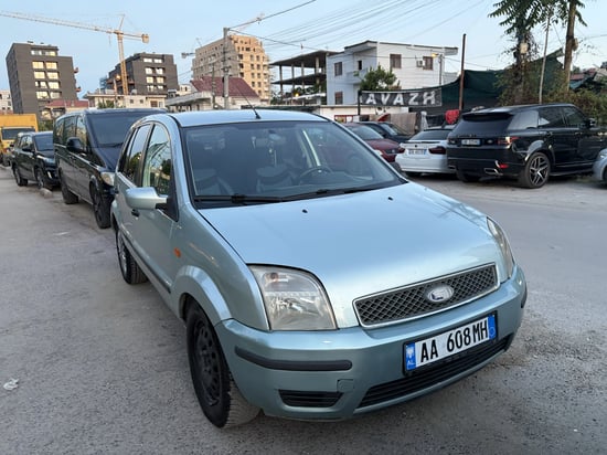 Rent a 2006 Ford Fusion in Tirana