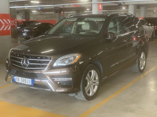 2015 Mercedes-Benz ML 350 in Tirana mieten