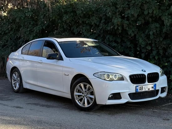 Alquila un 2016 BMW 520 en Tirana