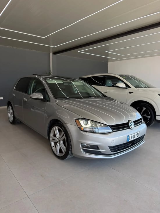 Rent a 2016 Volkswagen Golf 7 in Tirana