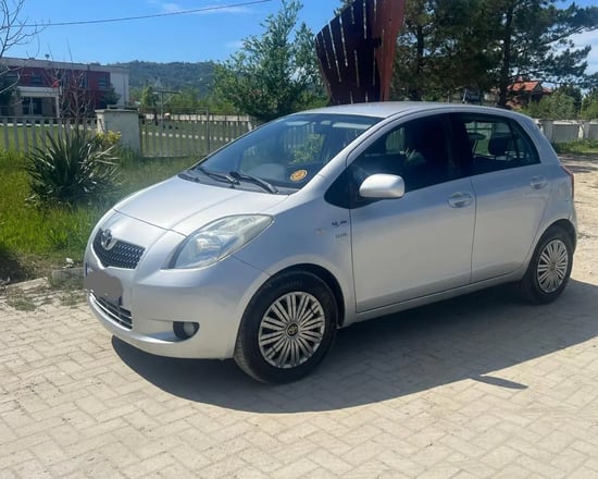 Rent a 2007 Toyota Yaris in Tirana