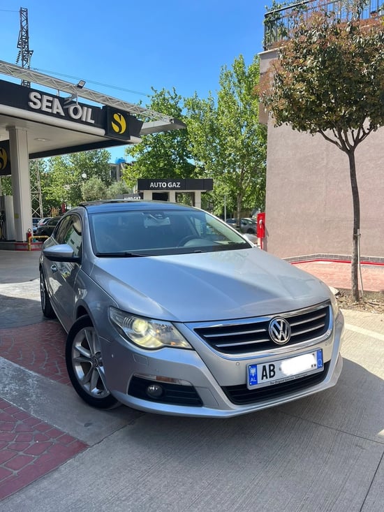 2012 Volkswagen Passat CC in Durrës mieten