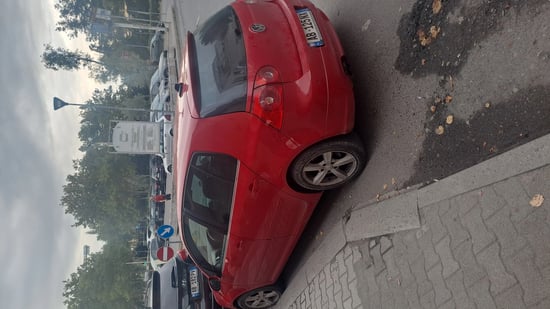 Merrni me qira një Volkswagen Golf (All) të vitit 2008 në Tirana