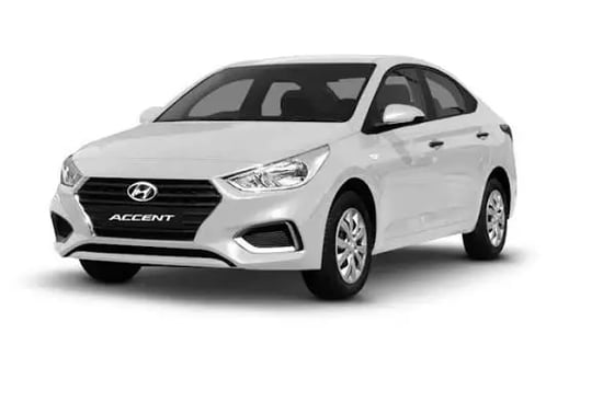 Noleggia una Hyundai Accent dell'anno 2020 a Tirana