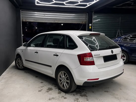 2019 Skoda Rapid in Tirana mieten
