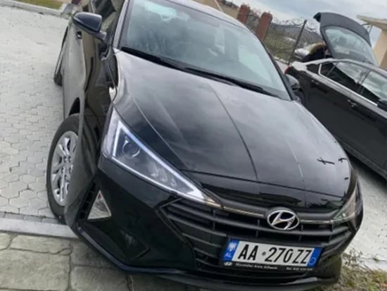 2020 Hyundai Elantra in Tirana mieten