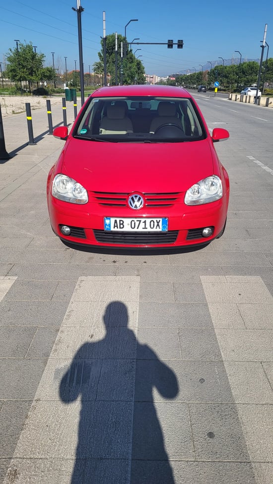 2007 Volkswagen Golf 5 in Tirana mieten