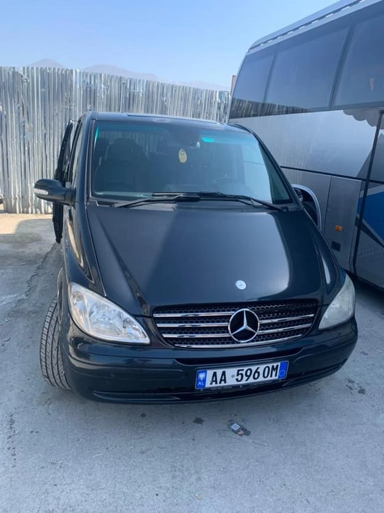 Wynajmij Mercedes-Benz Vito z 2008 roku w Tirana