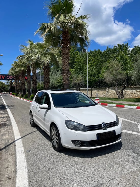 2013 Volkswagen Golf 6 in Tirana mieten