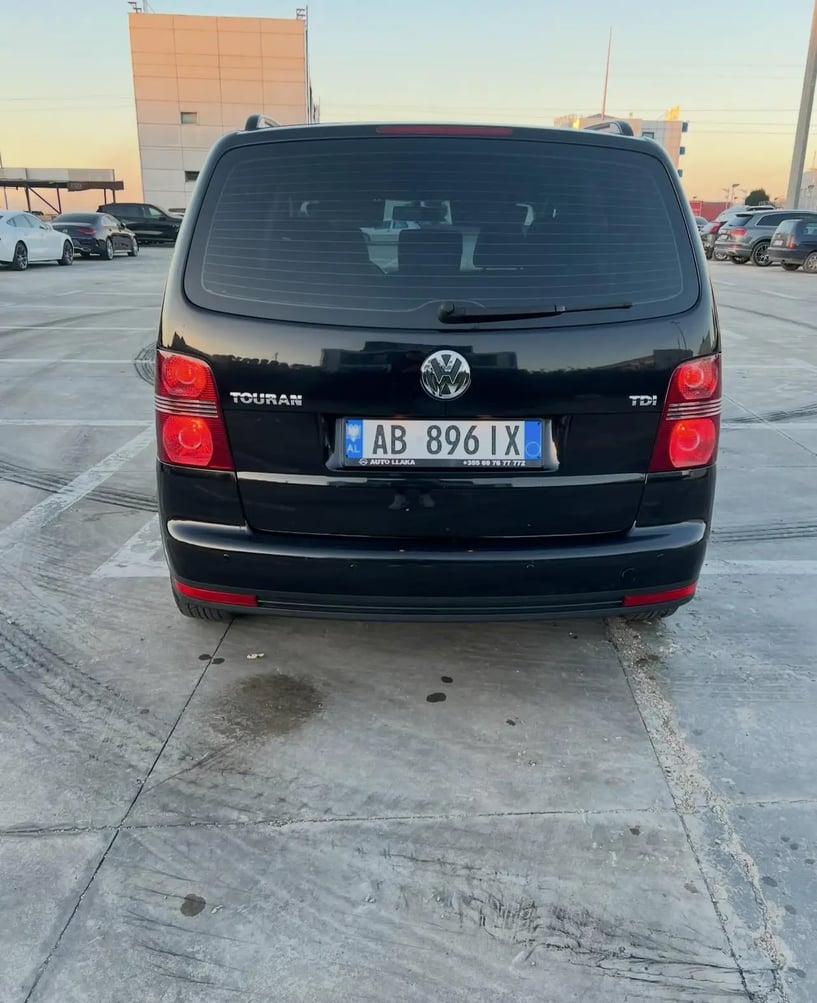 Rent a car in Tirana