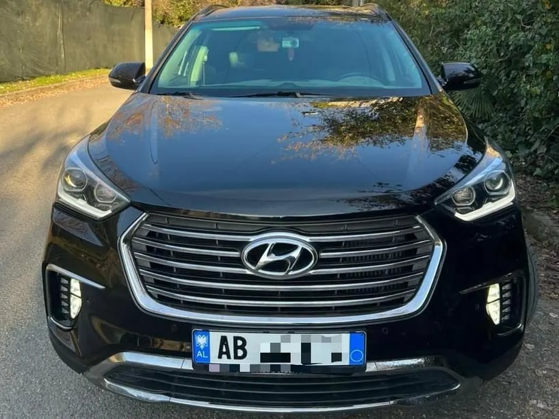 Louer une voiture à Tirana