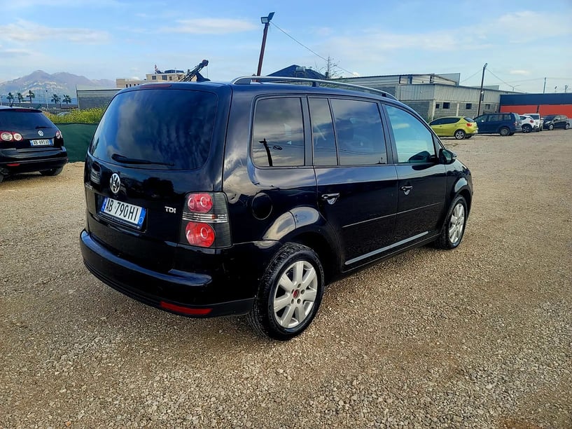 Auto mieten in Tirana