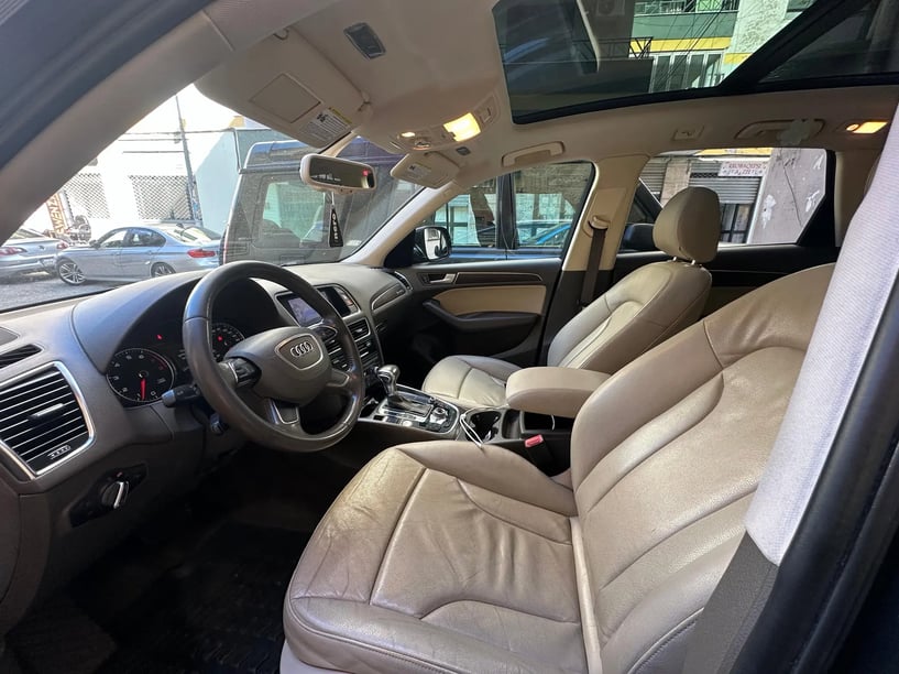 Rent a car in Tirana