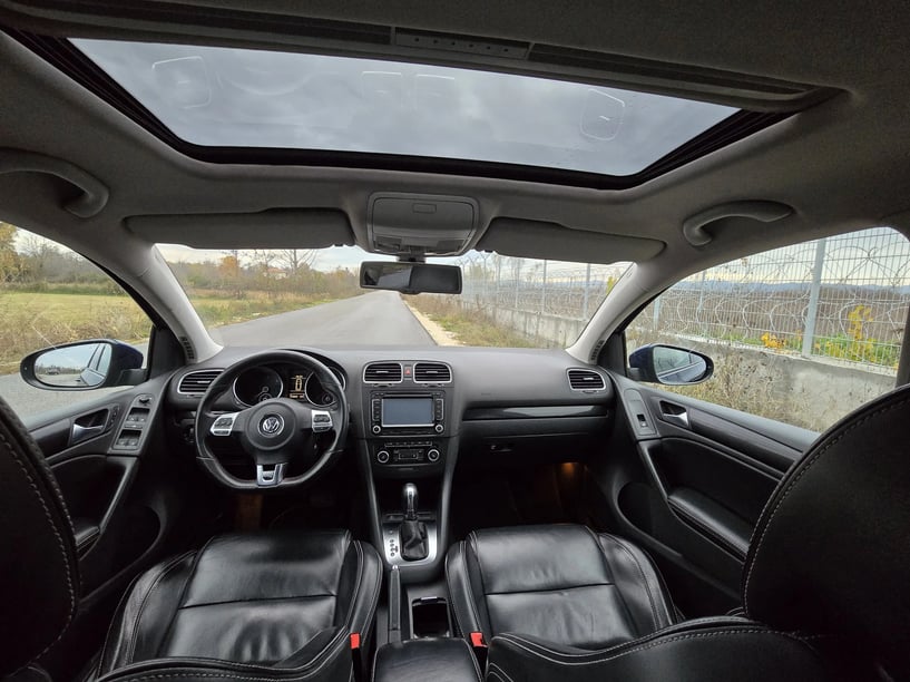 Rent a car in Tirana
