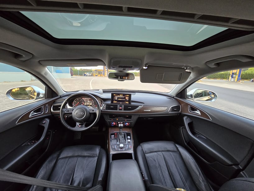 Wynajmij samochód w Tirana