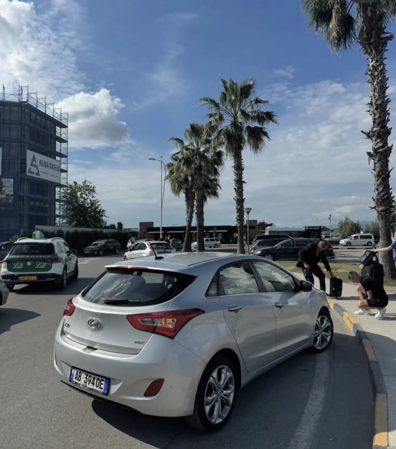 Rent a car in Tirana