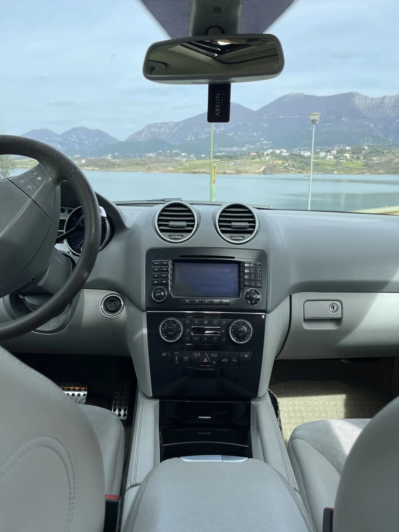 Rent a car in Tirana
