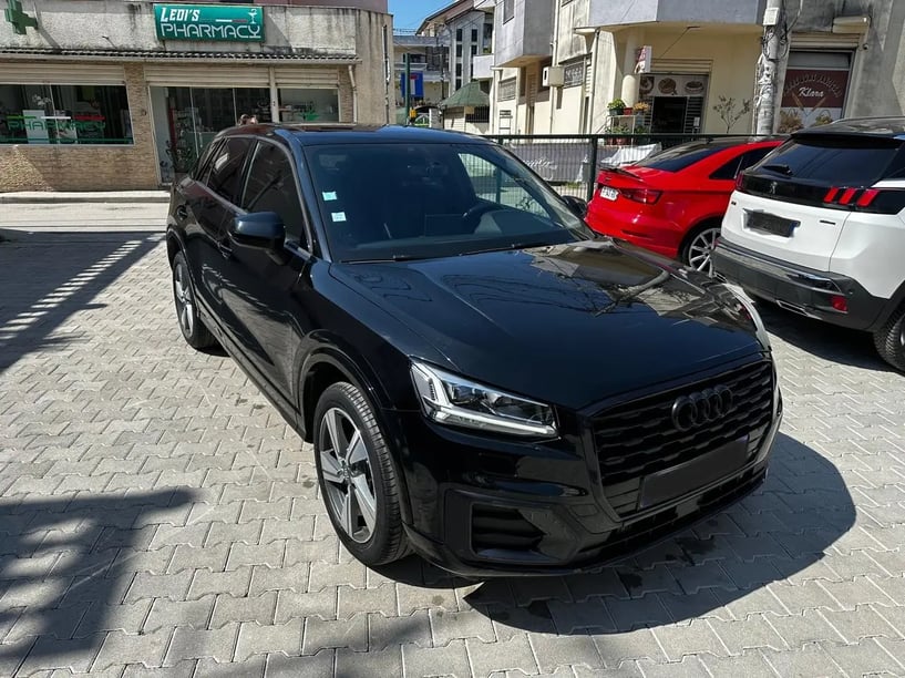 Louer une voiture à Tirana