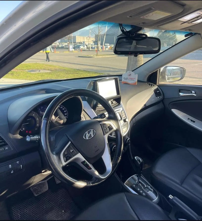 Alquila un coche en Tirana