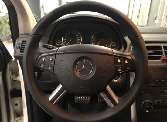 Rent a car in Tirana