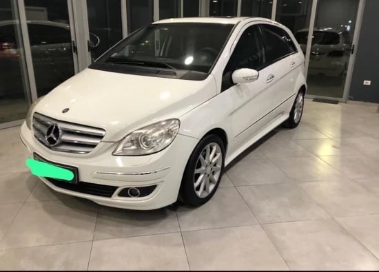 Rent a car in Tirana