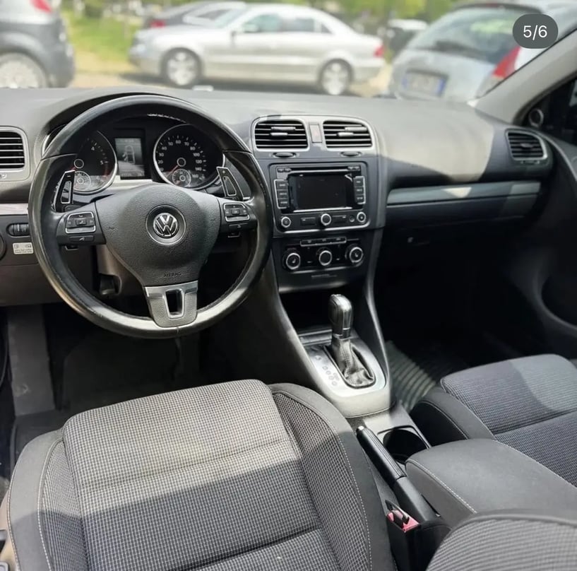 Rent a car in Tirana