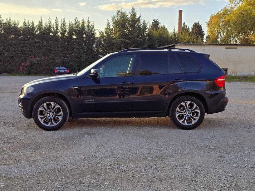 Louer une voiture à Tirana