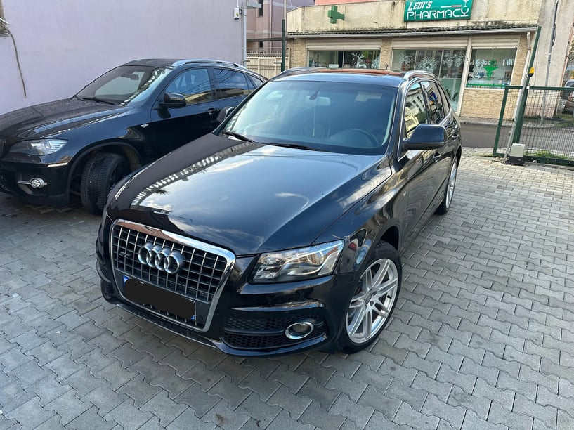 Rent a car in Tirana