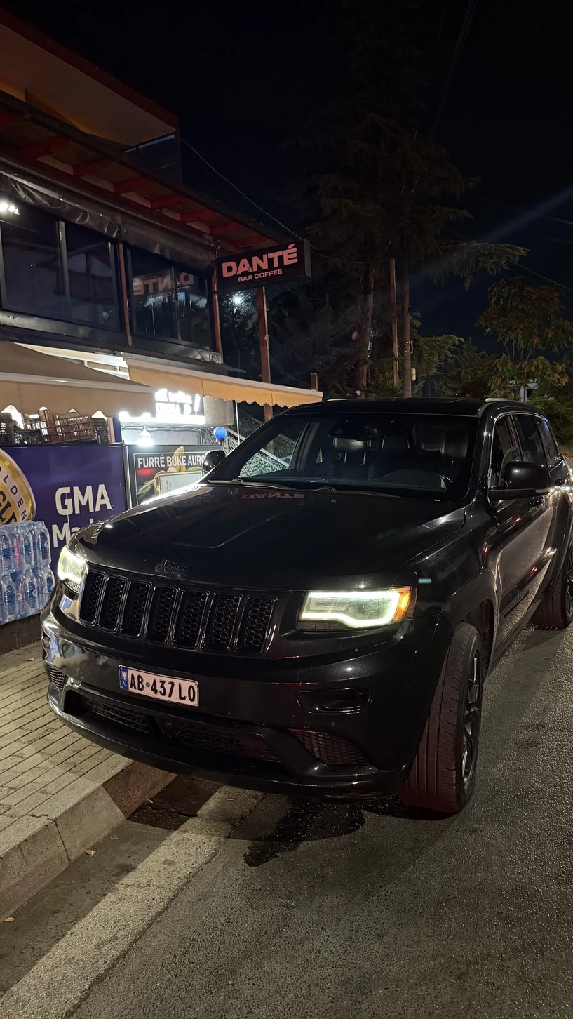 Louer une voiture à Tirana