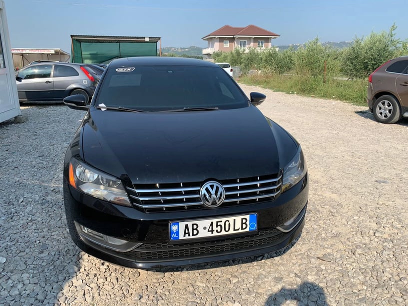 Rent a car in Tirana