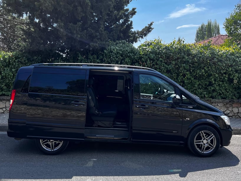 Wynajmij samochód w Tirana