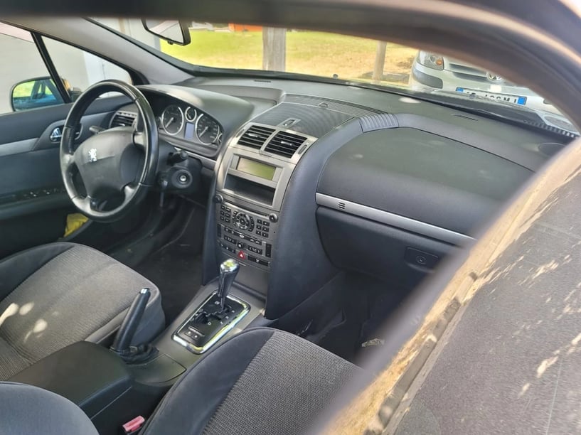 Auto mieten in Tirana