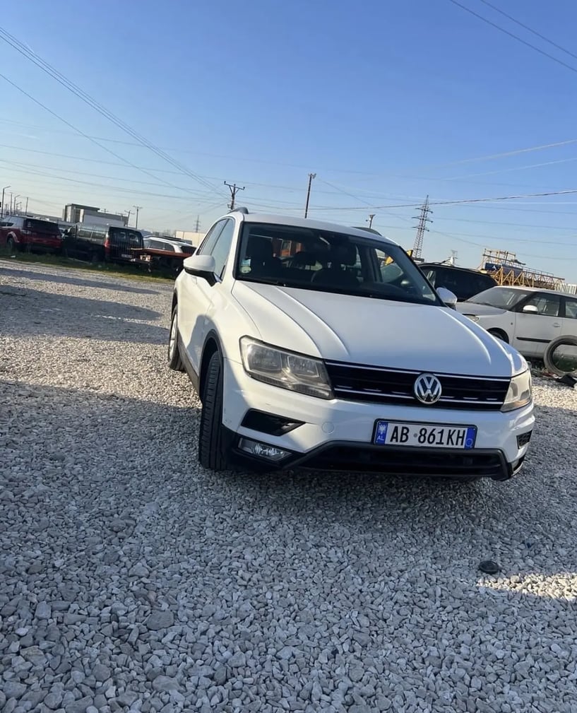 Rent a car in Tirana