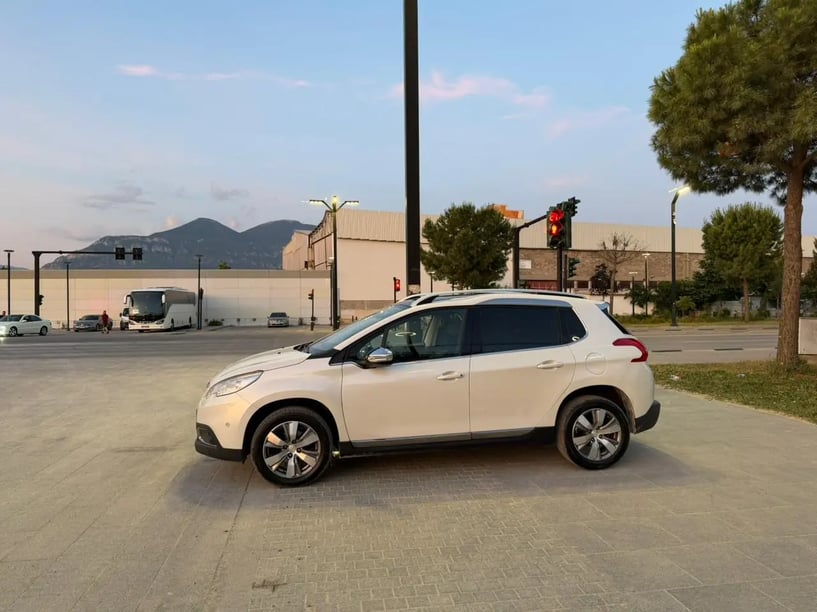 Rent a car in Tirana