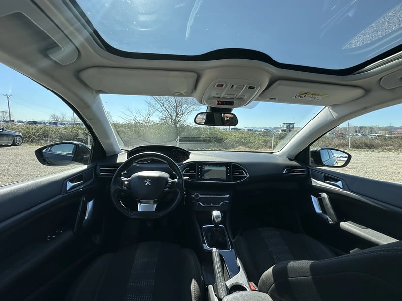 Louer une voiture à Tirana