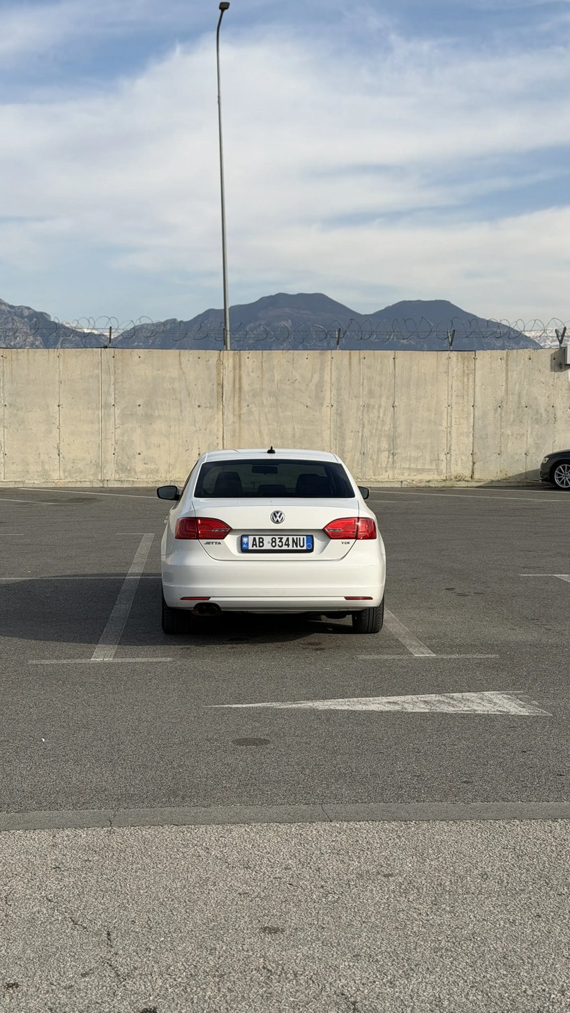 Auto mieten in Tirana